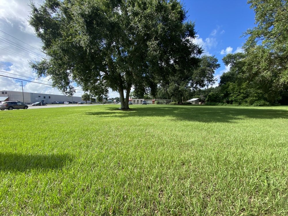 Bartow Village Shopping Center + 0.81 Acre Parcel: 1475 US Highway 17 S, Bartow, FL 33830